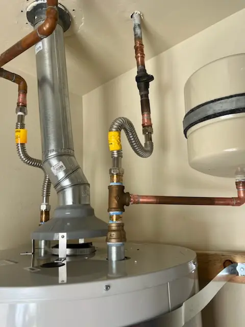 Water heater installation and plumbing repair in Meyerland Area